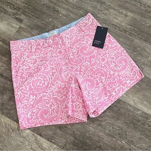 NWT CROWN & IVY Caroline Pink Paisley Print Shorts 5” Inseam Size: 6